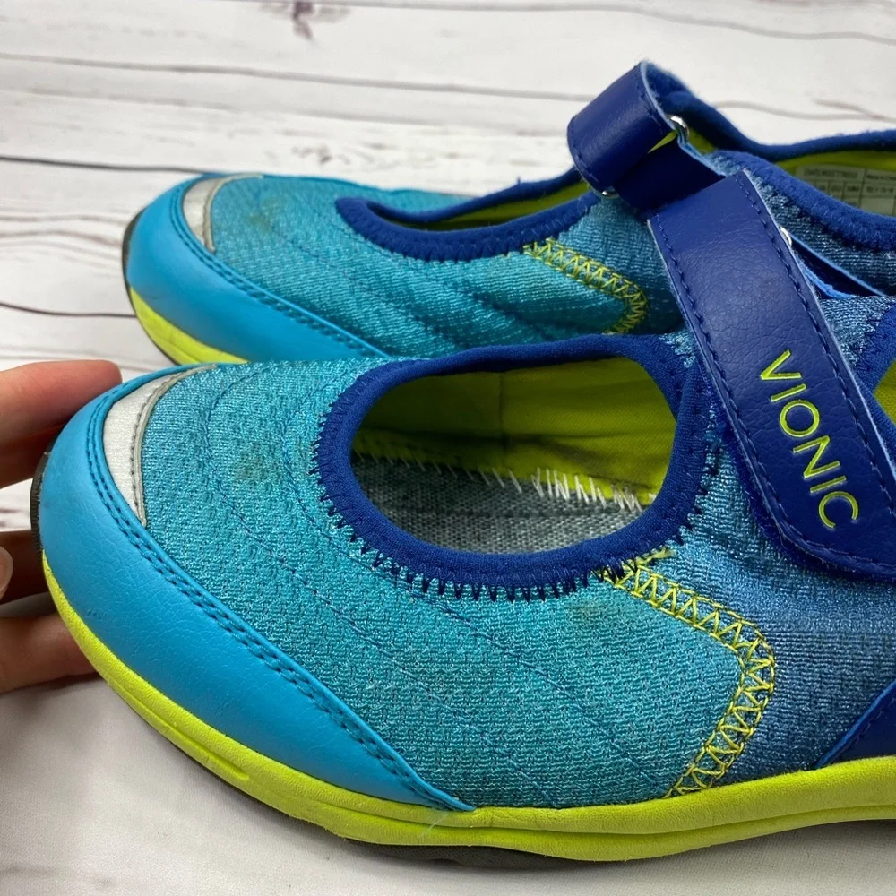 Vionic Blue Slip‎ On Shoes